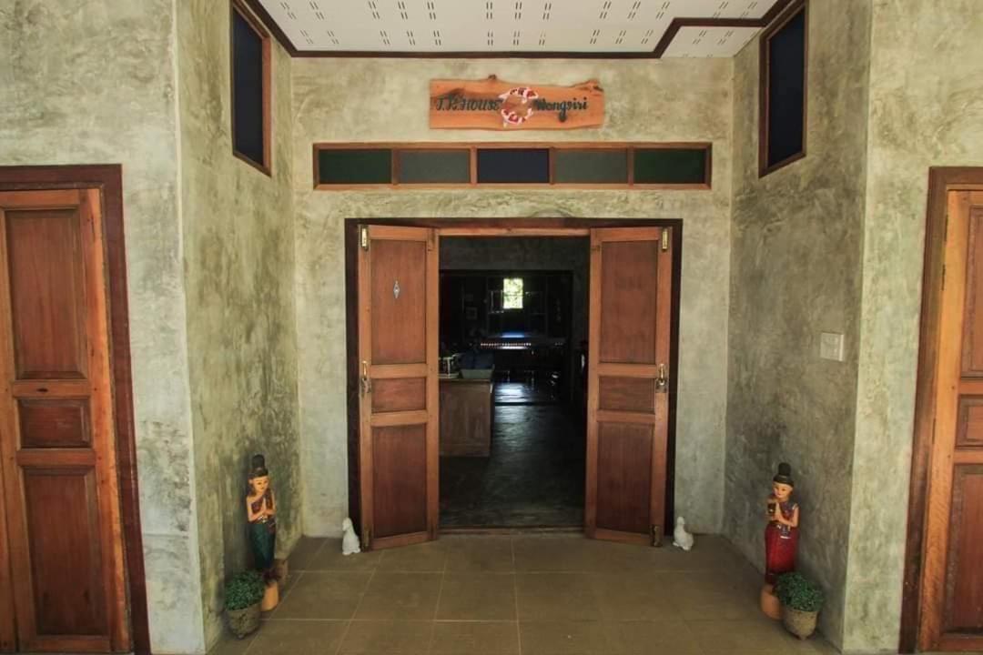 Baanyaiguesthouse 麦岛 外观 照片