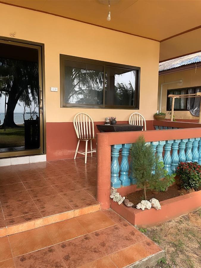 Baanyaiguesthouse 麦岛 外观 照片